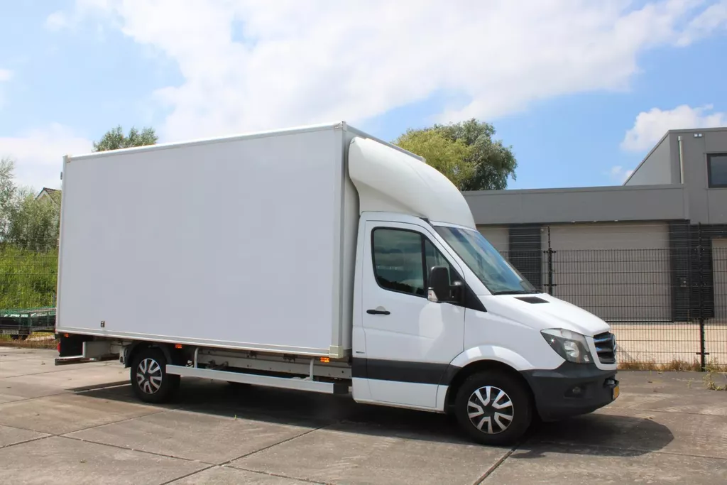 Mercedes-Benz Sprinter 316 bakwagen 440 l.